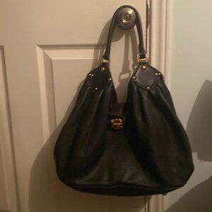 Authentic LV mahina Noir XL